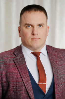 Малыхин Андрей Николаевич.